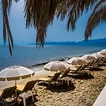 Cosmopolis Crete Apartment *